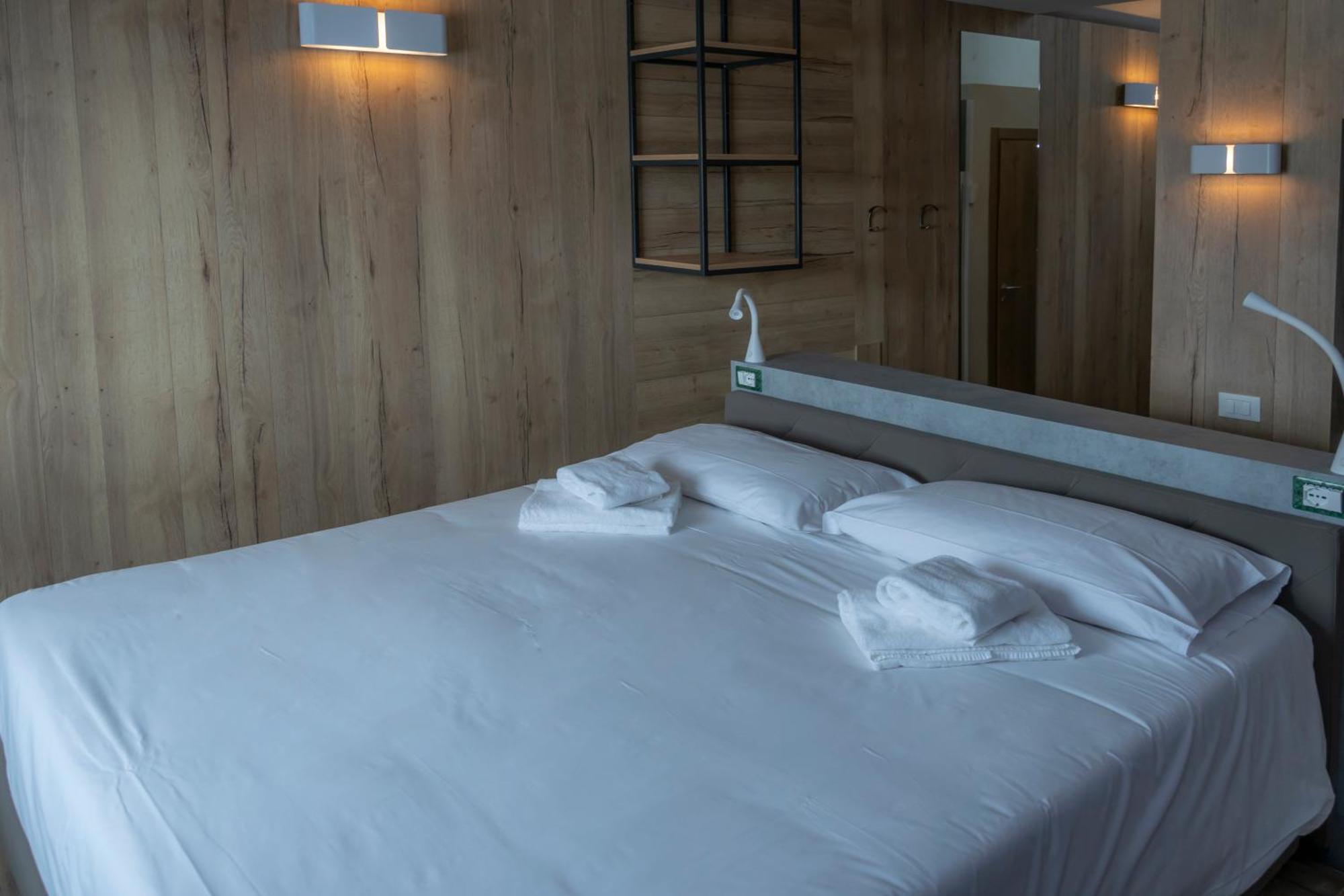 Hotel Petit Palais Breuil-Cervinia Szoba fotó