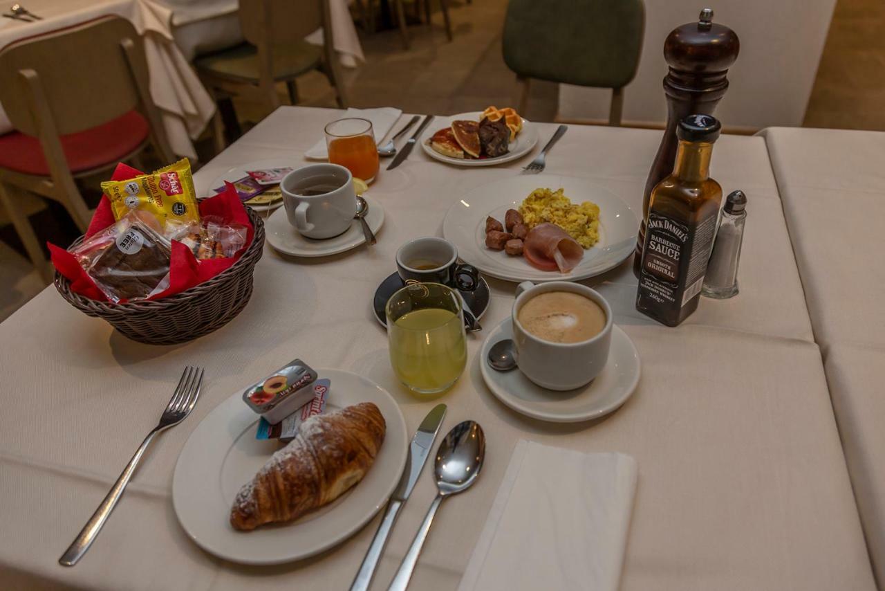 Hotel Petit Palais Breuil-Cervinia Kültér fotó