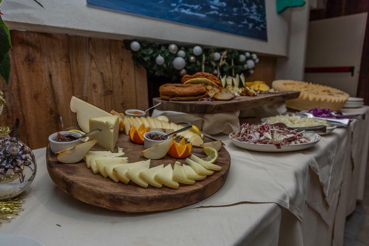 Hotel Petit Palais Breuil-Cervinia Kültér fotó